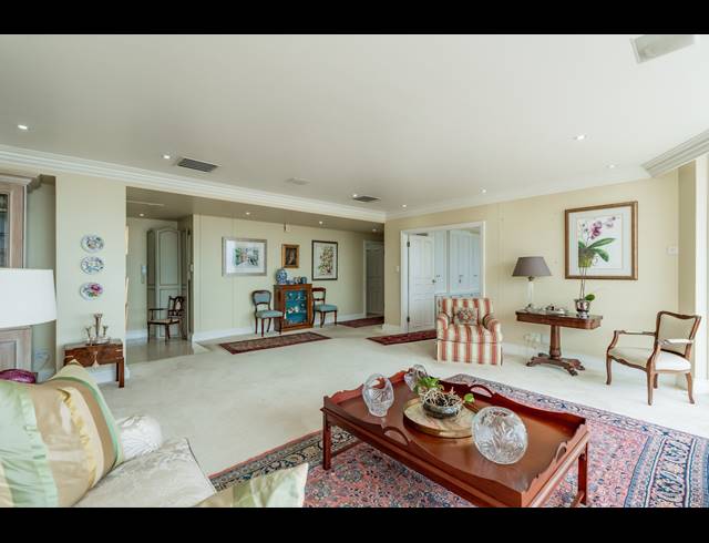 3 BEDROOM APARTMENT FOR SALE IN MORNINGSIDE